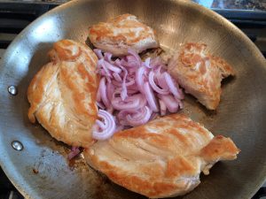 Chicken in White Wine and Thyme Sauce