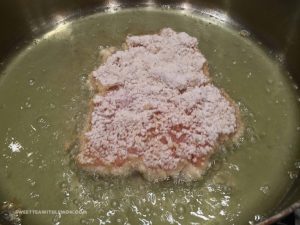 Crispy Chicken Naan Sandwich crispy-chicken-naan-sand-w09