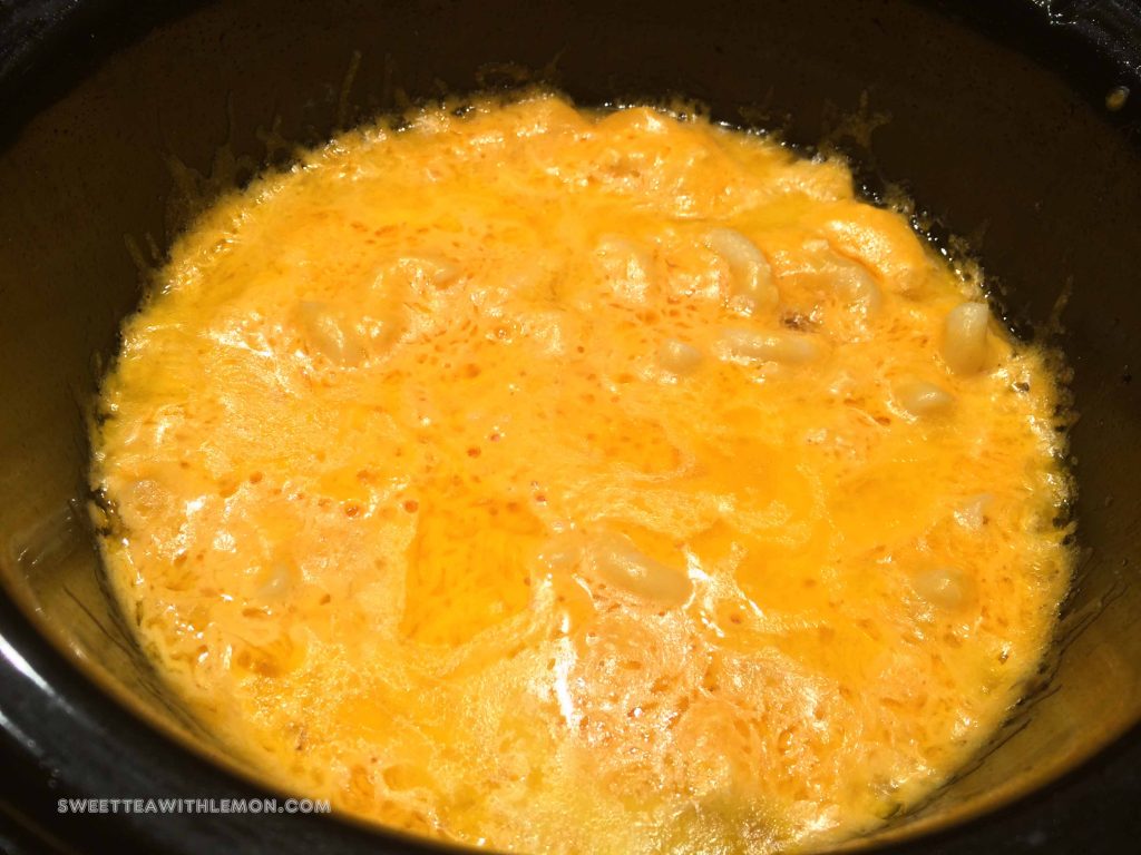 slow-cooker-mac-n-cheese-w09