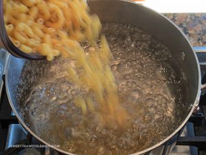 slow-cooker-mac-n-cheese-w18