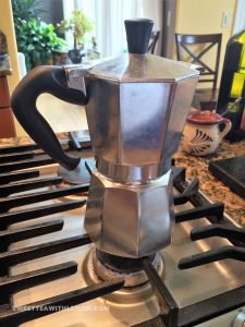 Cafe' Con Leche Cafe' Con Leche